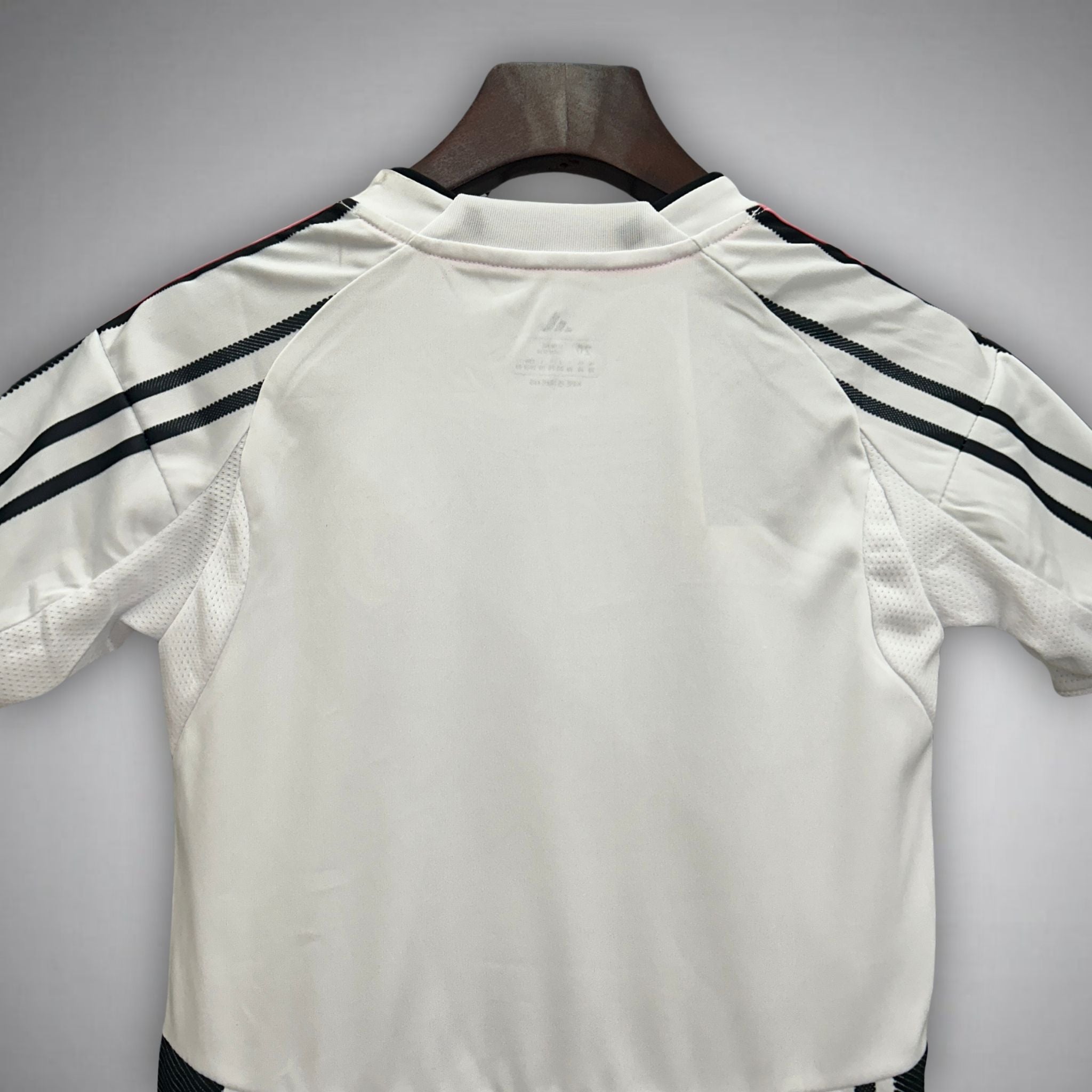 JUVENTUS KIDS JERSEY 2025/2026