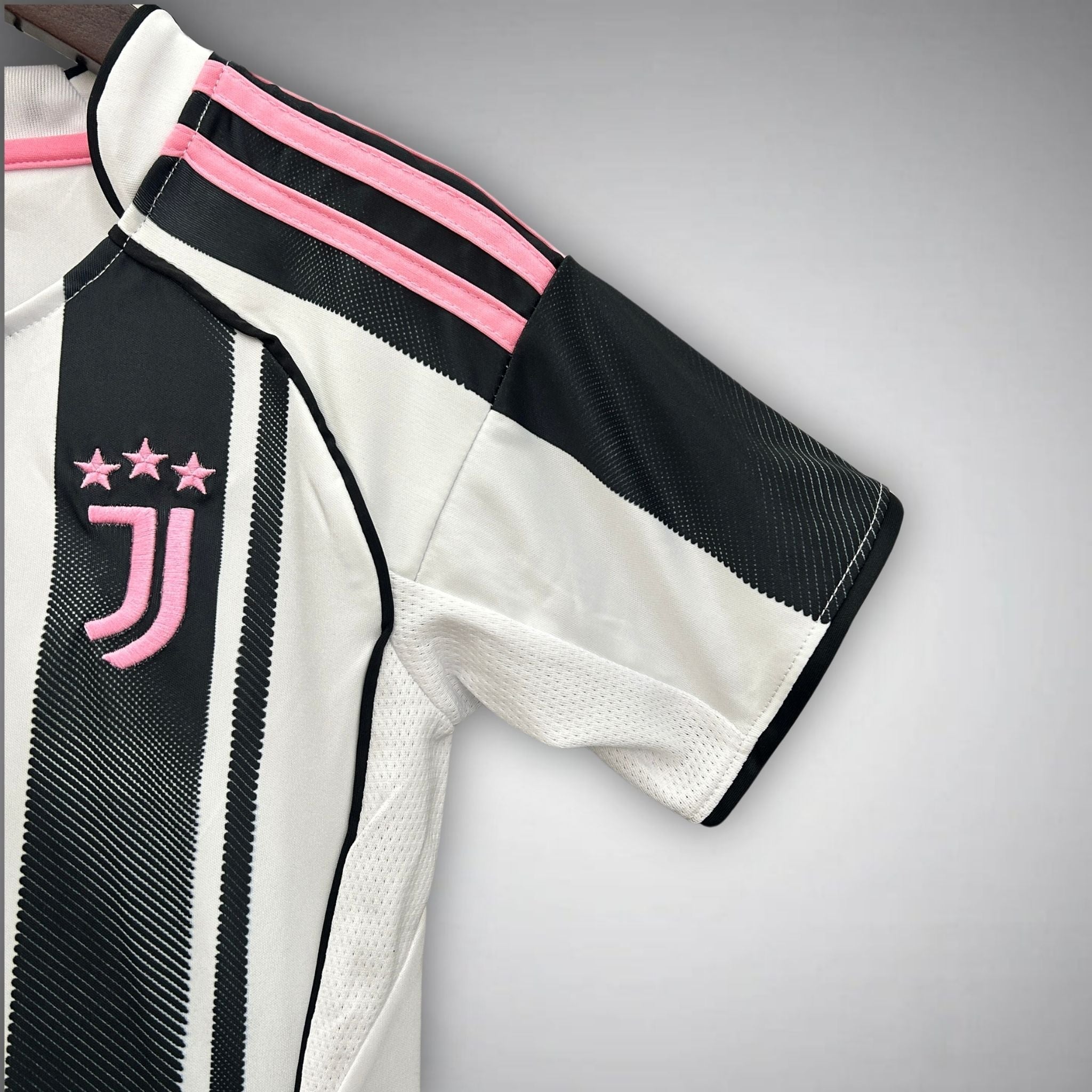 JUVENTUS KIDS JERSEY 2025/2026