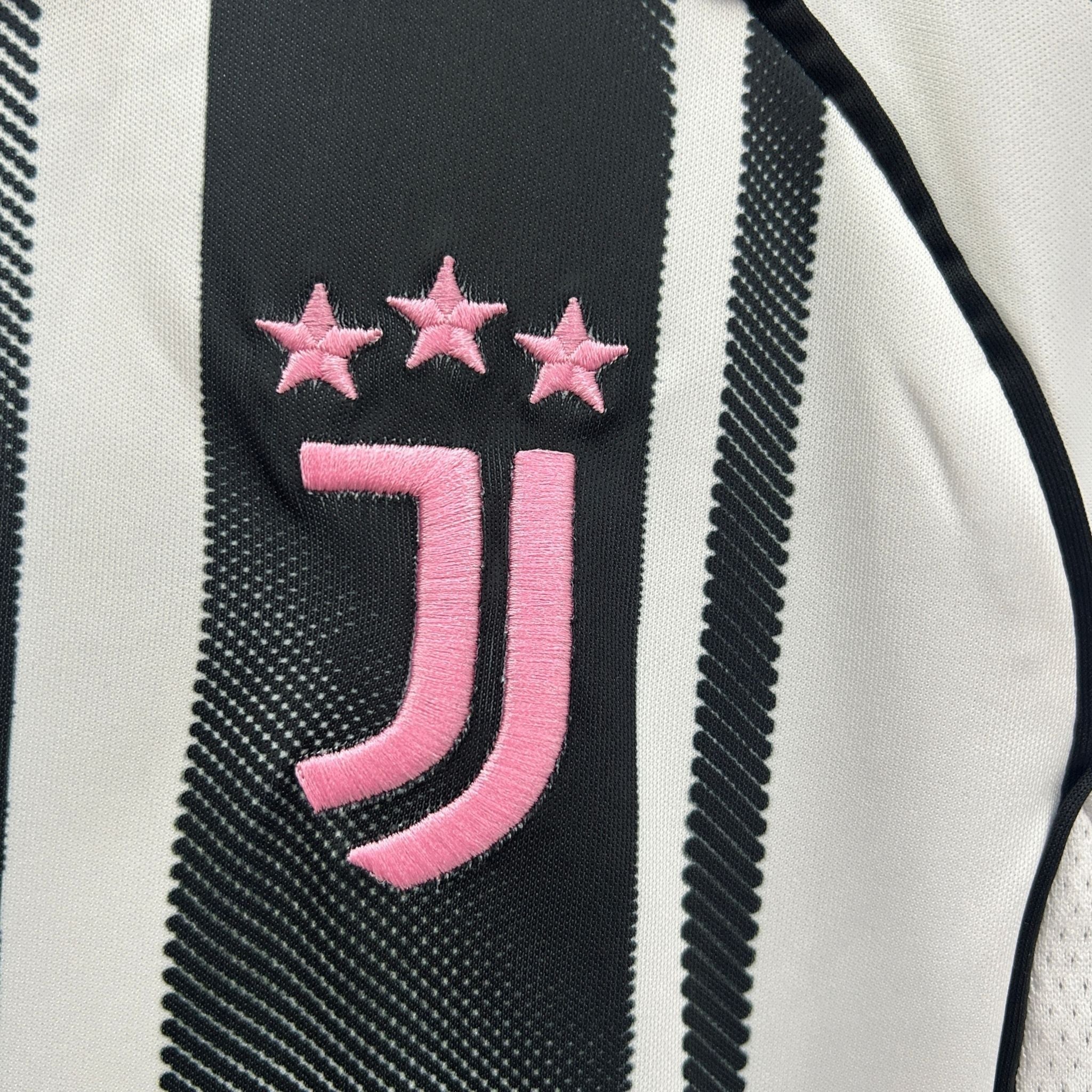 JUVENTUS KIDS JERSEY 2025/2026