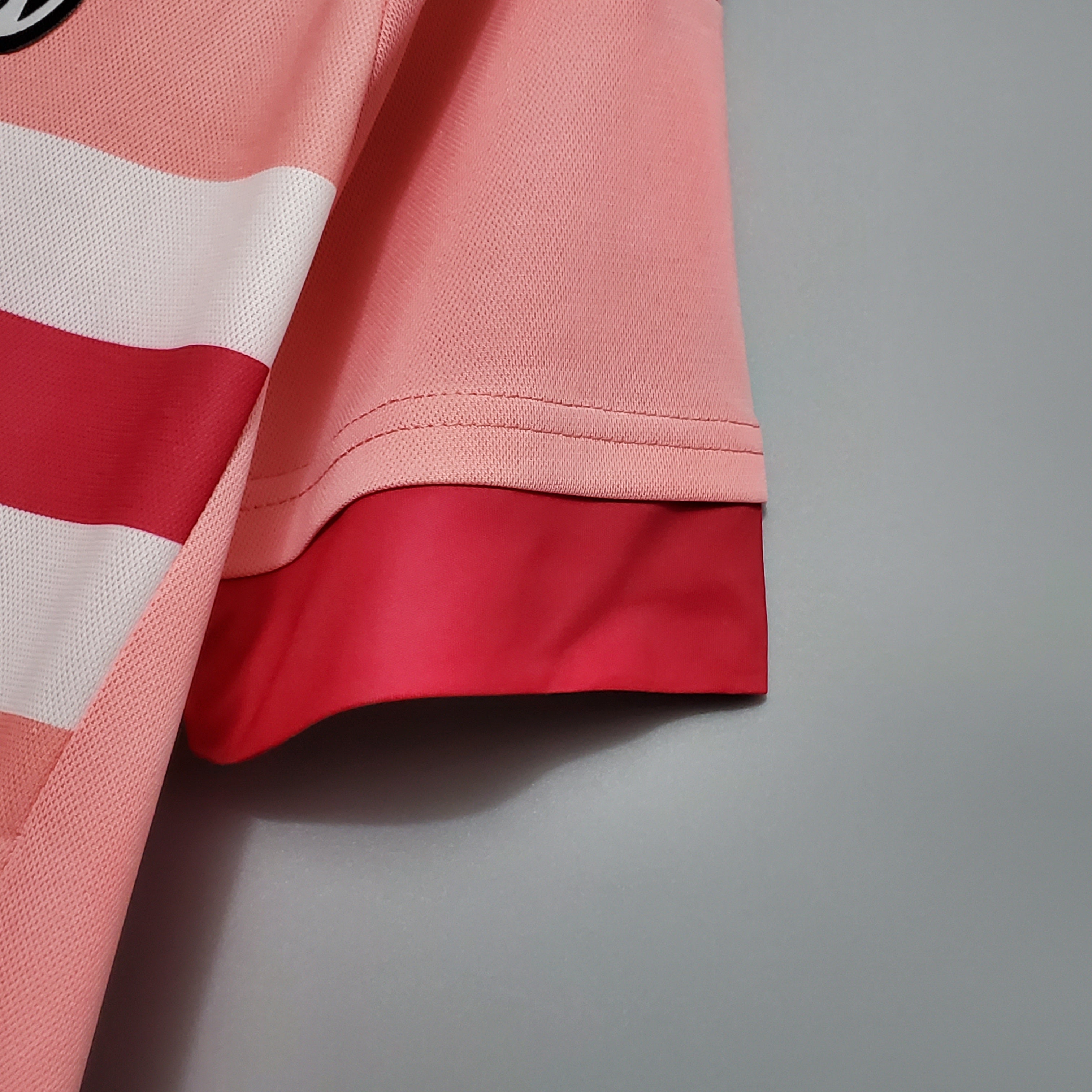 2015-2016 Juventus away retro kit pink