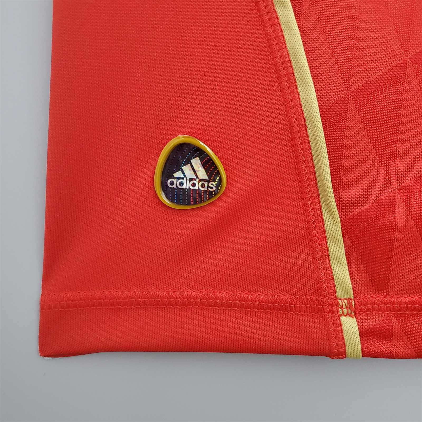 Liverpool 2010/2011 Retro Jersey