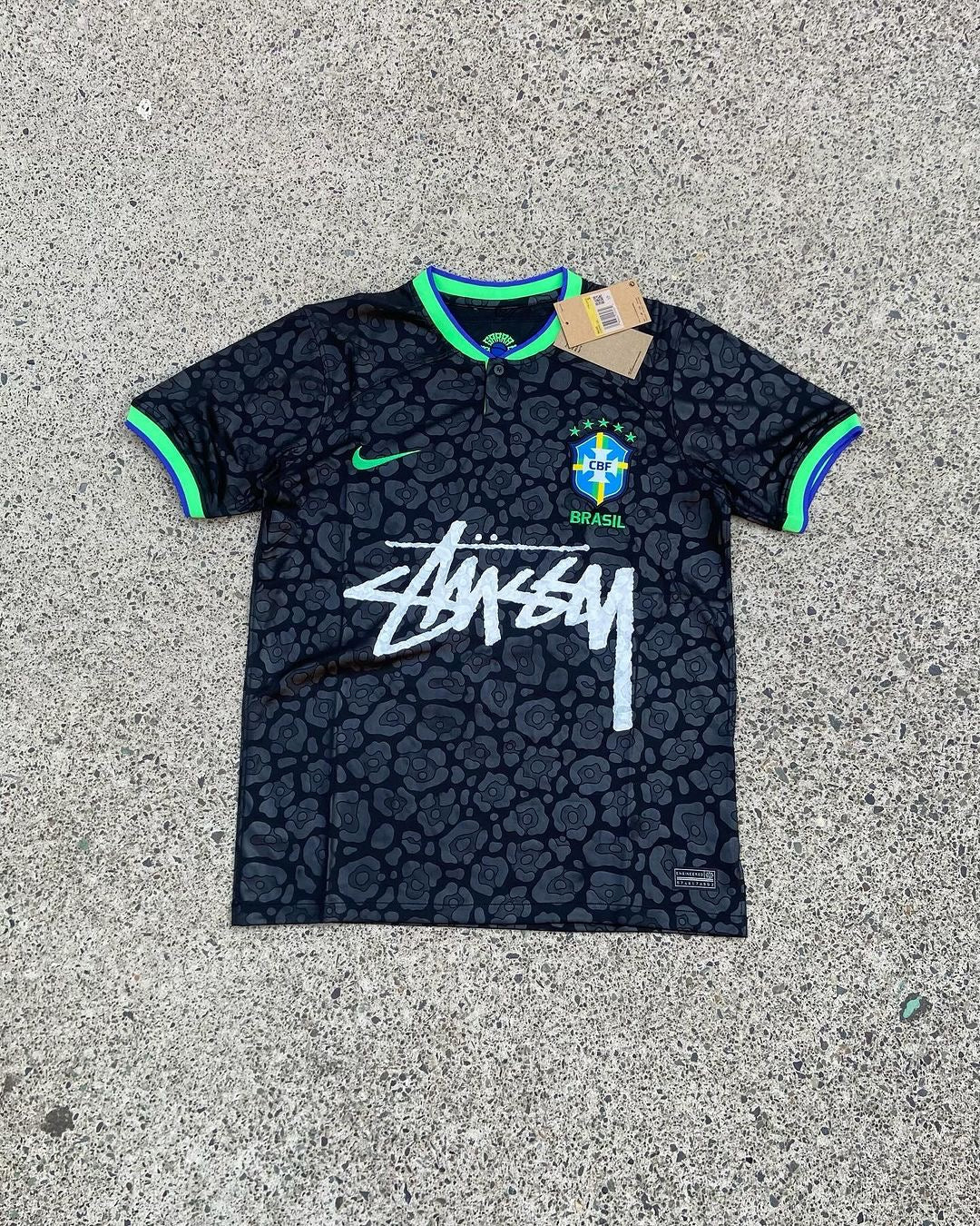 Edición especial negra BRASIL X STUSSY