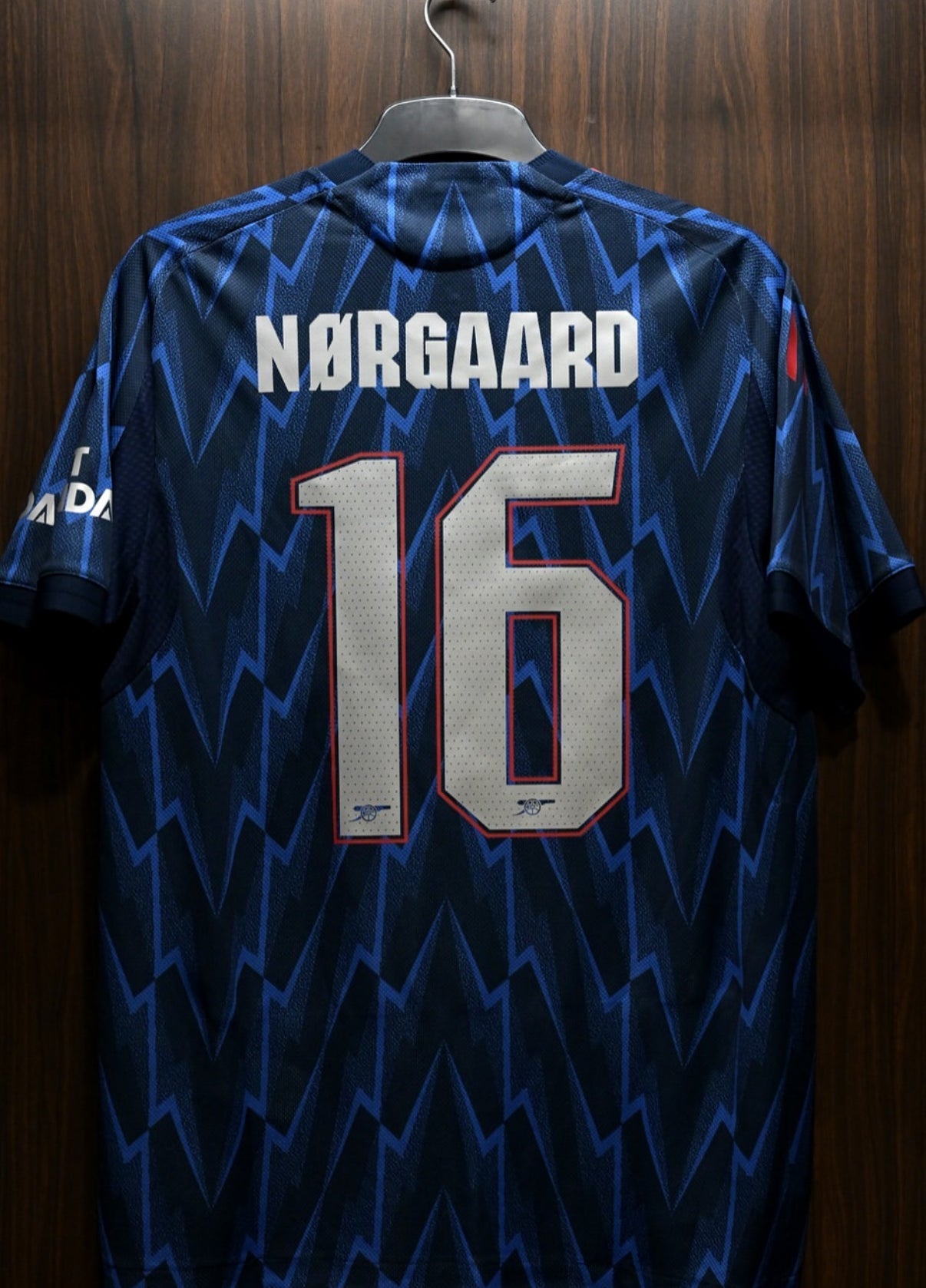 Arsenal 2025/2026 Away Jersey