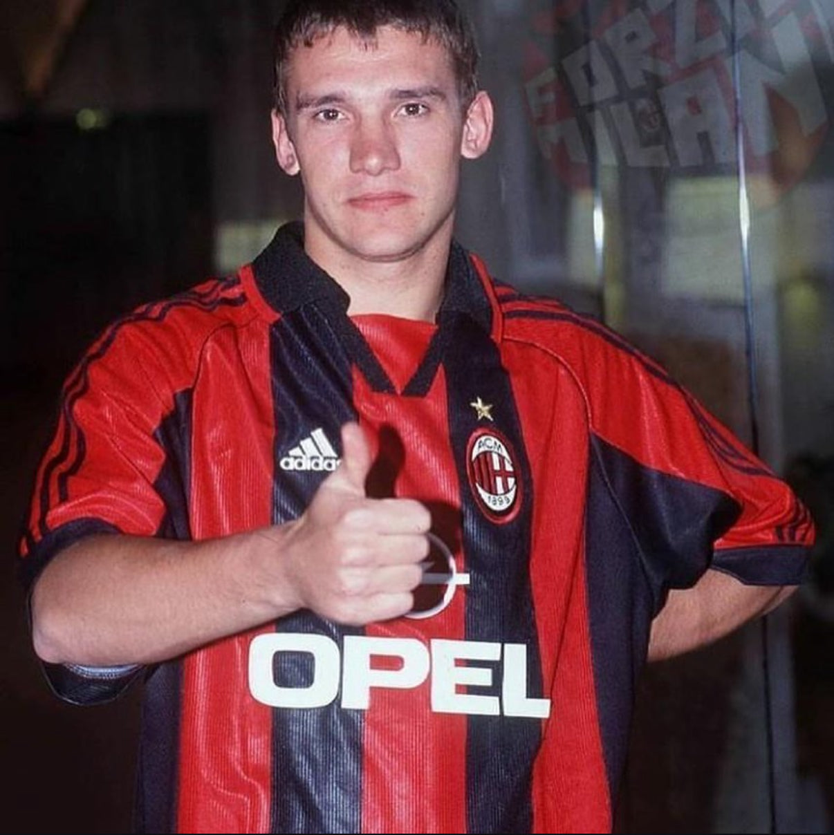Camiseta retro local del AC Milan 1998-1999