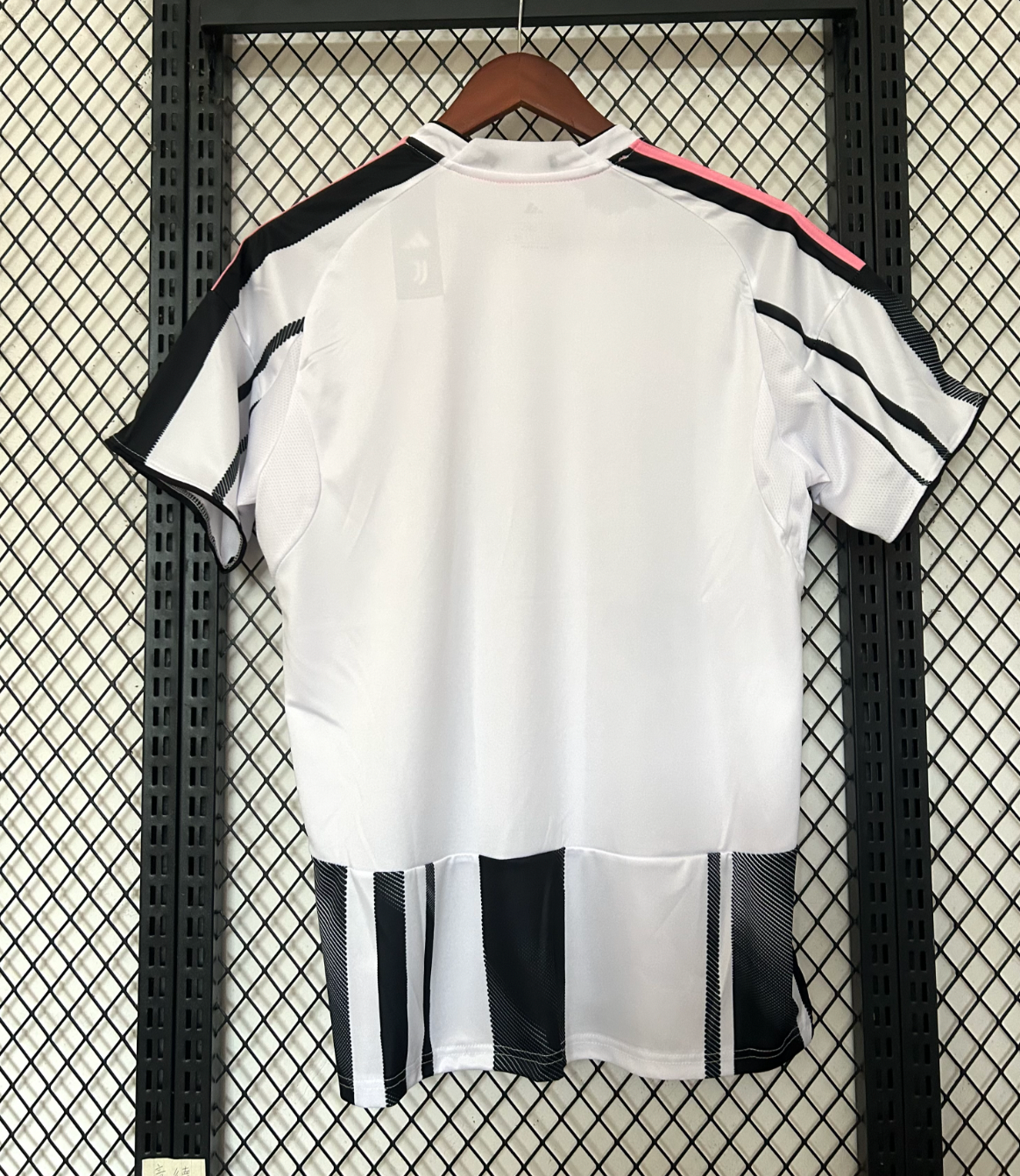 Juventus 25/26 home kit