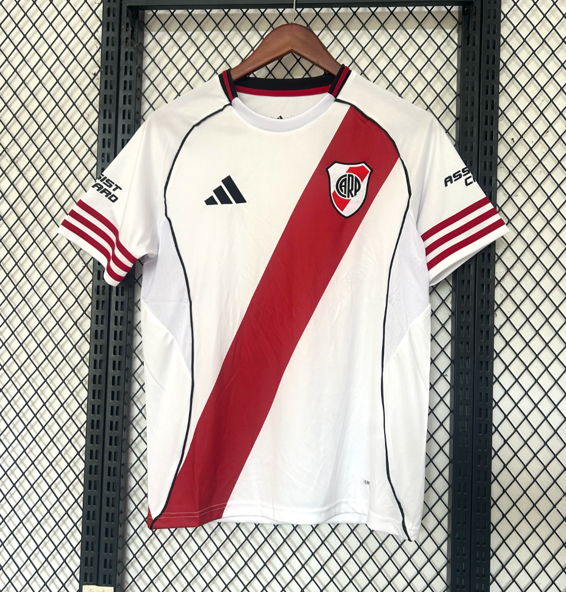 River Plate 2025/2026 jersey