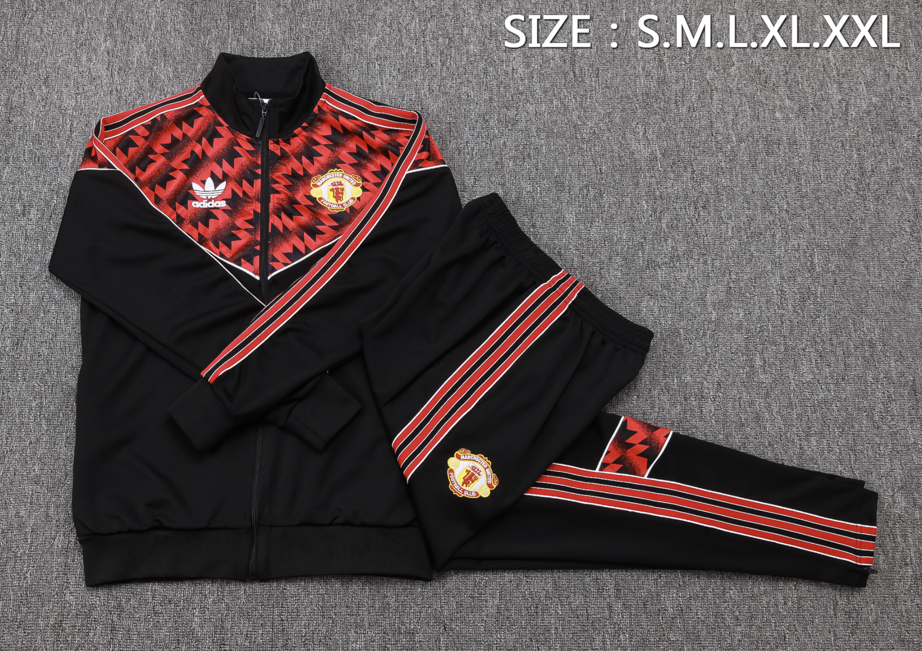 Manchester United Tracksuit 2025/2026