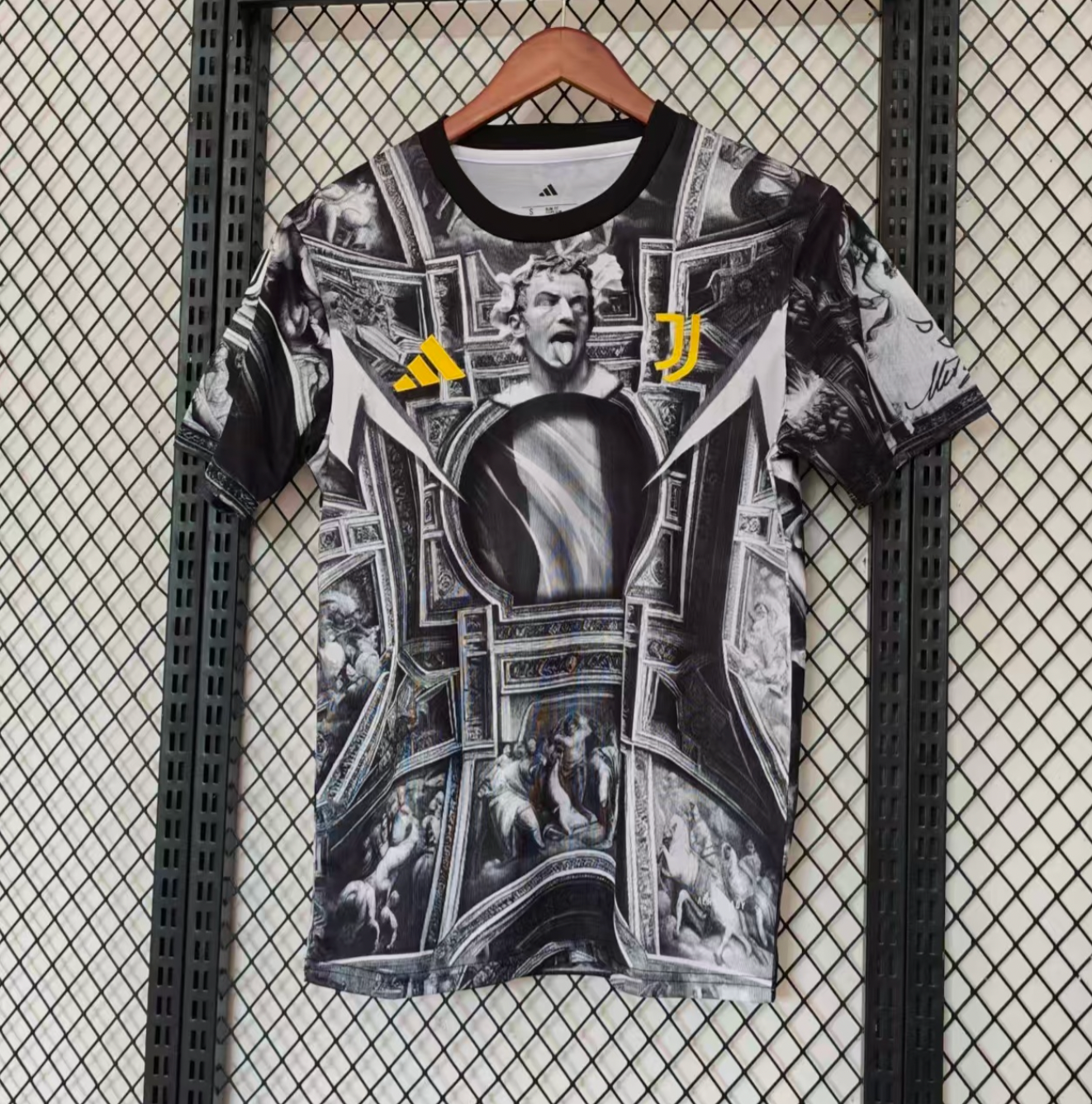 Juventus 2026 pre-match jersey