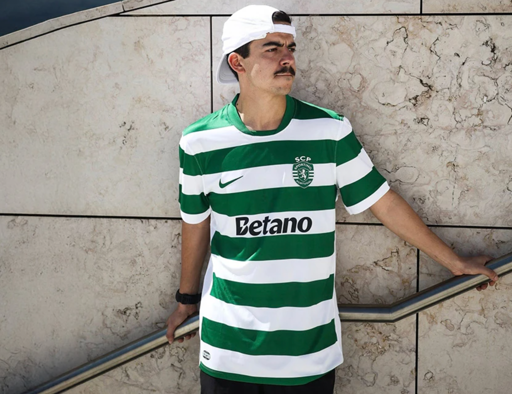 Sporting Lisbon 2025-26 home jersey