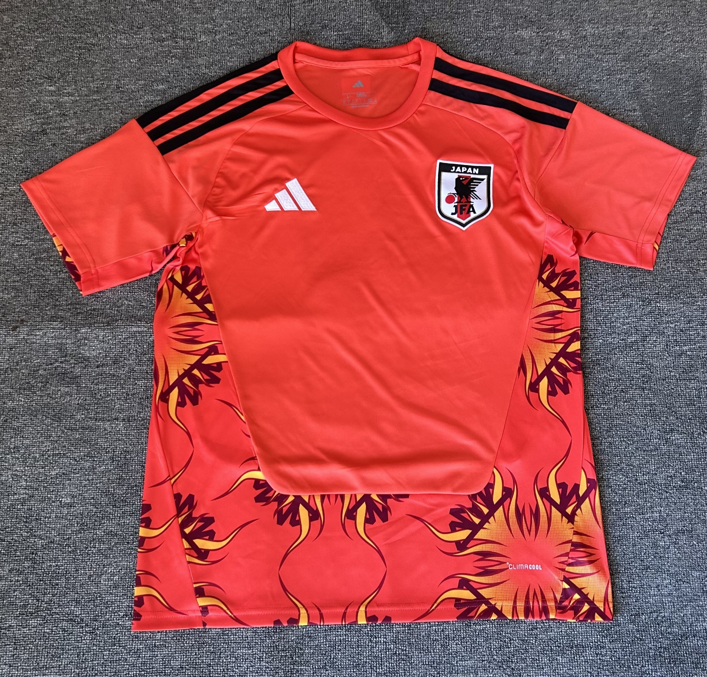 Japan 2026 red goalkeeper kit
