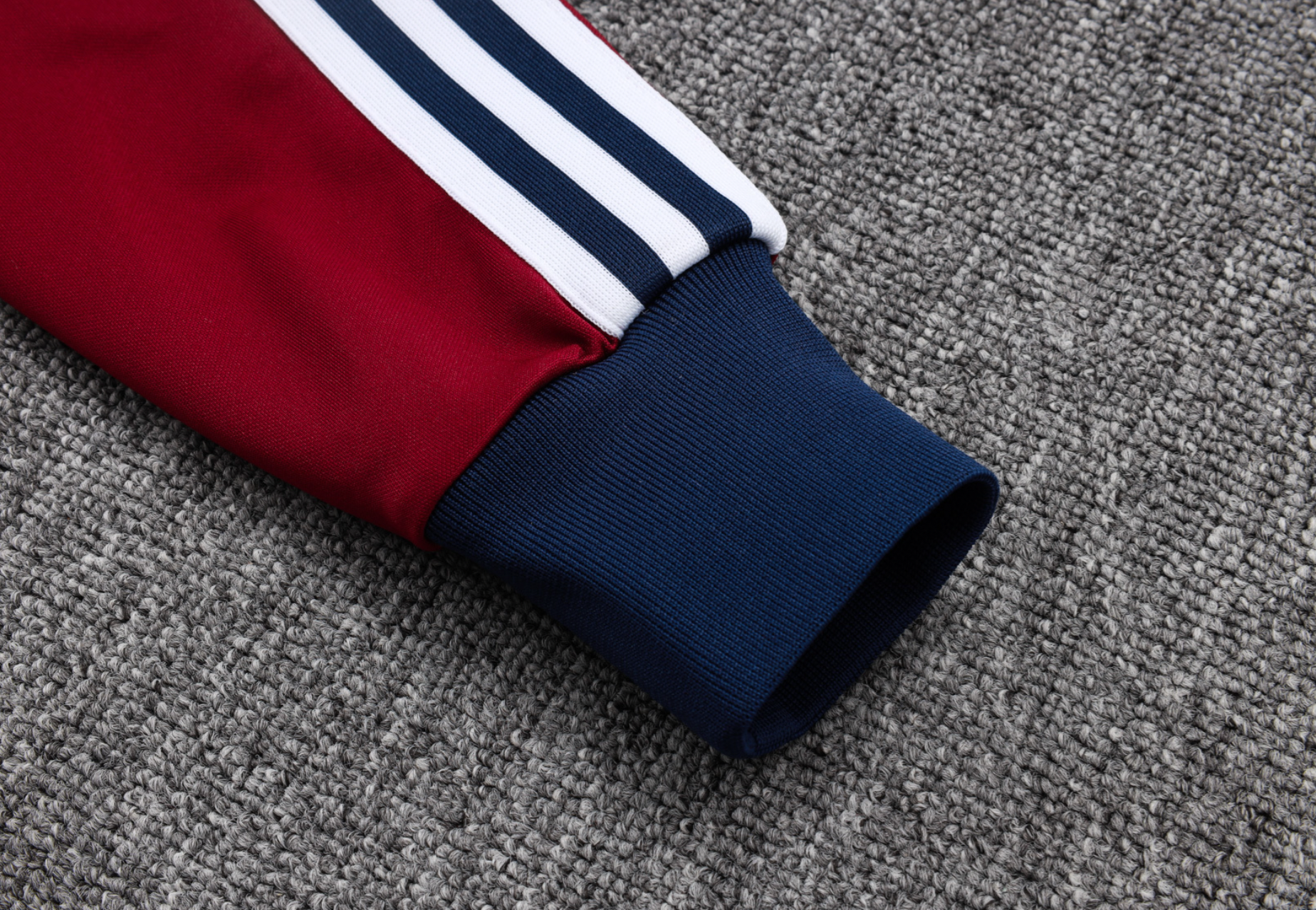 Arsenal Terrace Icons Tracksuit 2026