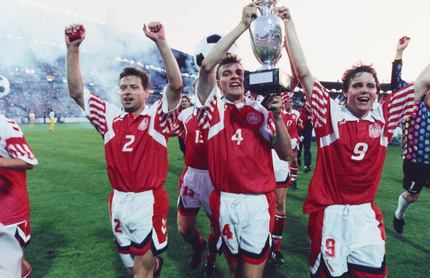 1992 Denmark Home retro kit