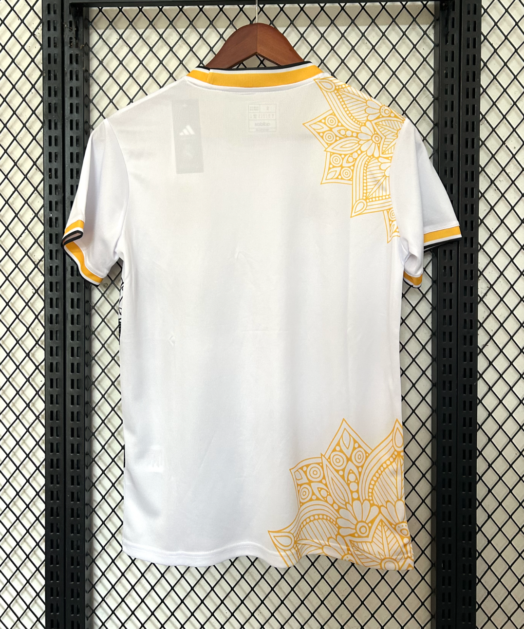 Real Madrid Snake jersey Special Edition 2025 / 2026