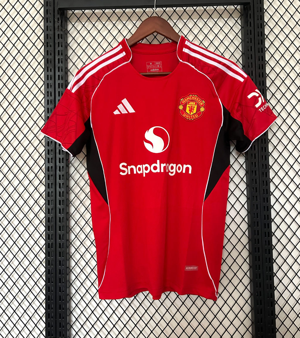 Manchester United 2025/2026 Home jersey