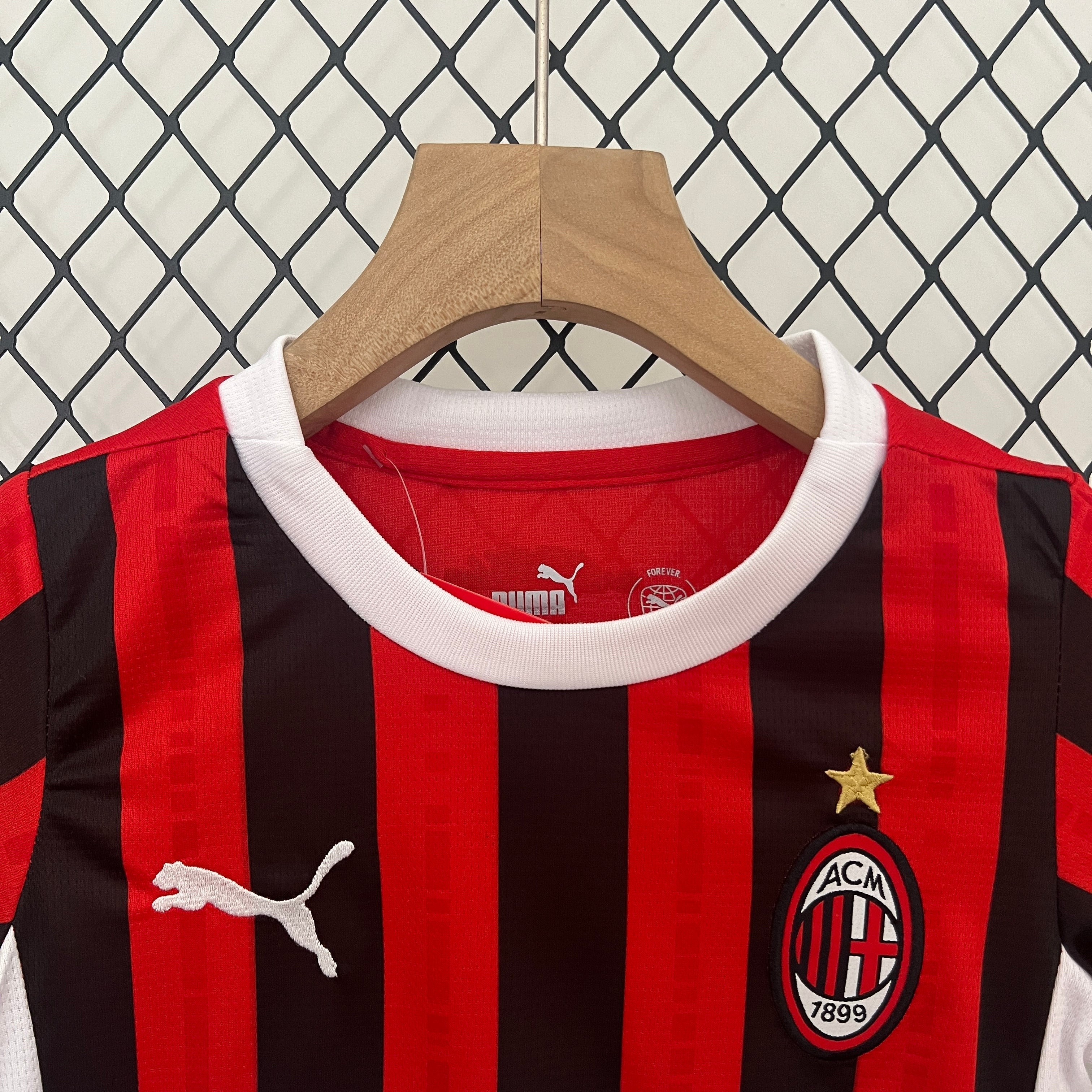Ac Milan 24-25 Kids football kit