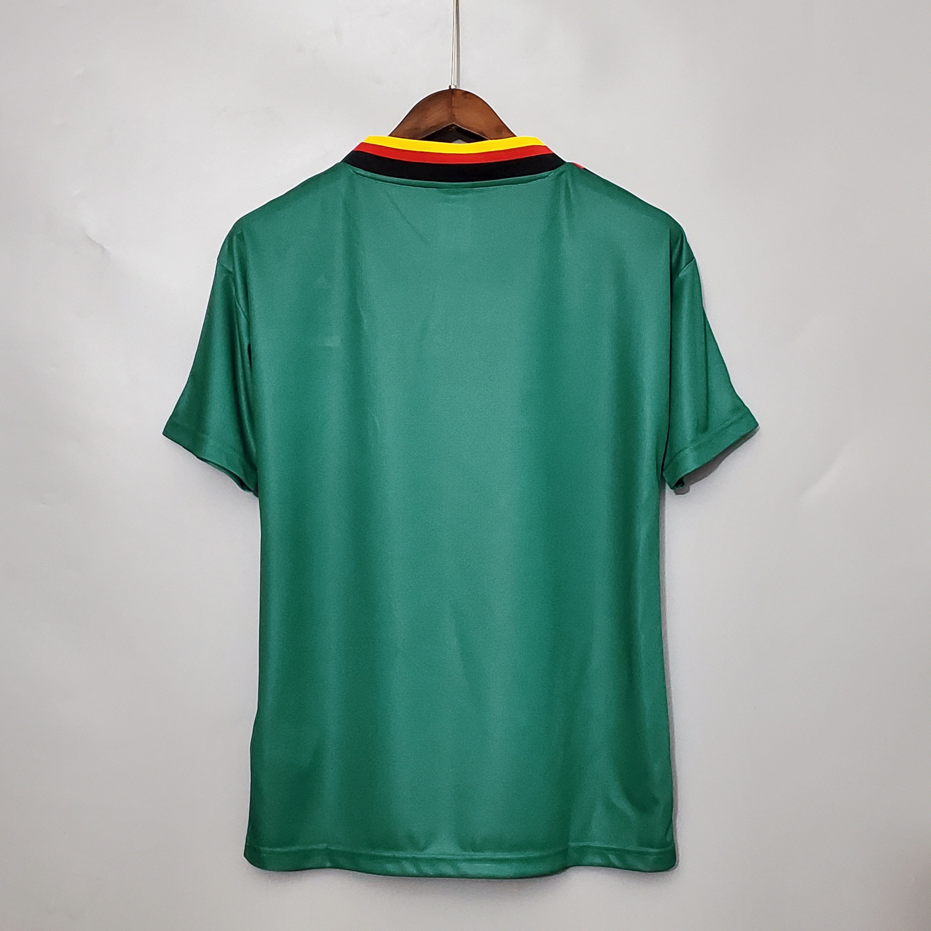 Camiseta retro de visitante de Alemania de 1994