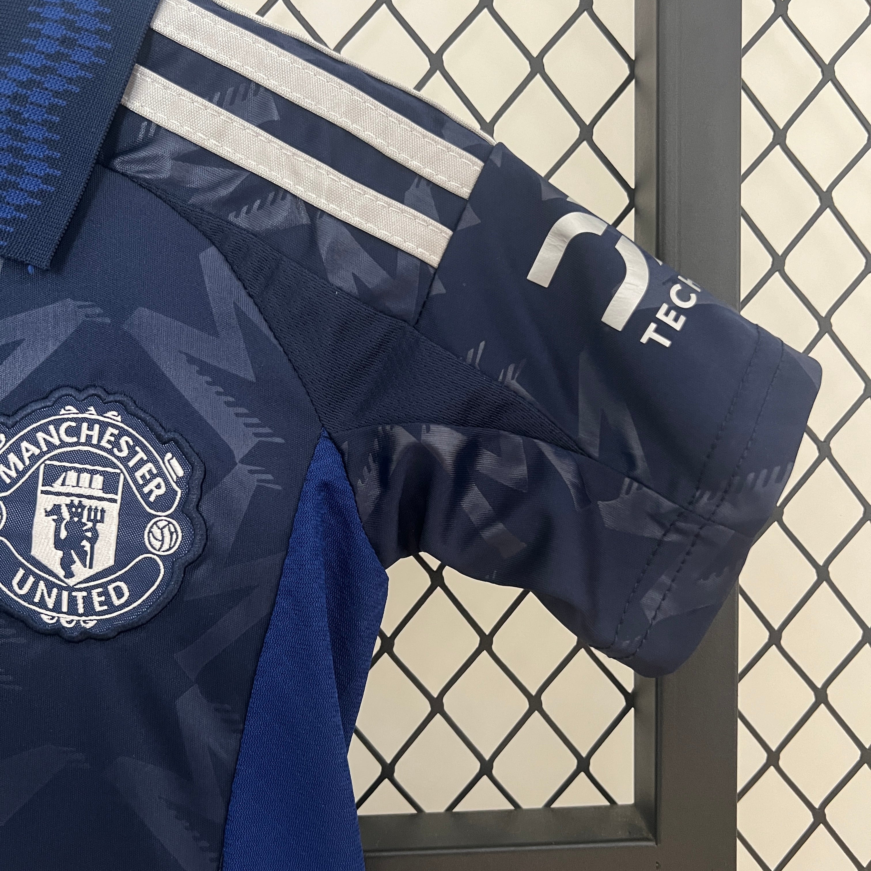 Manchester united 24-25 Kids football jersey
