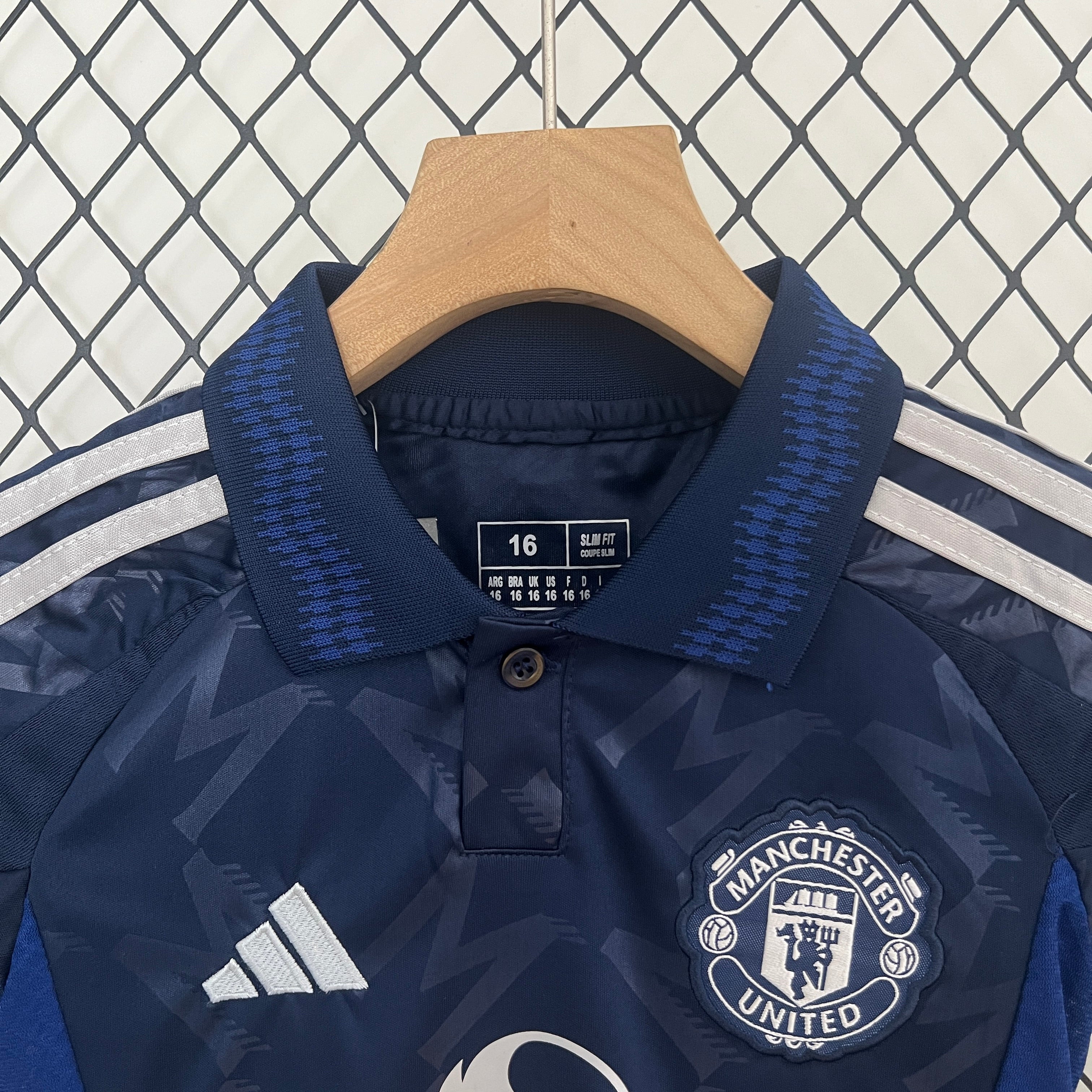 Manchester united 24-25 Kids football jersey