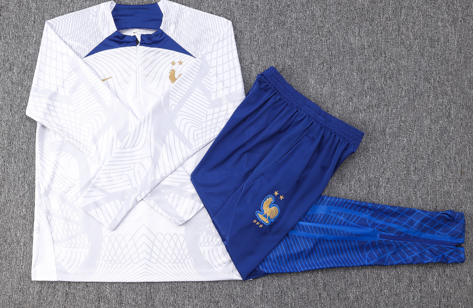 France 22-23 Tracksuit