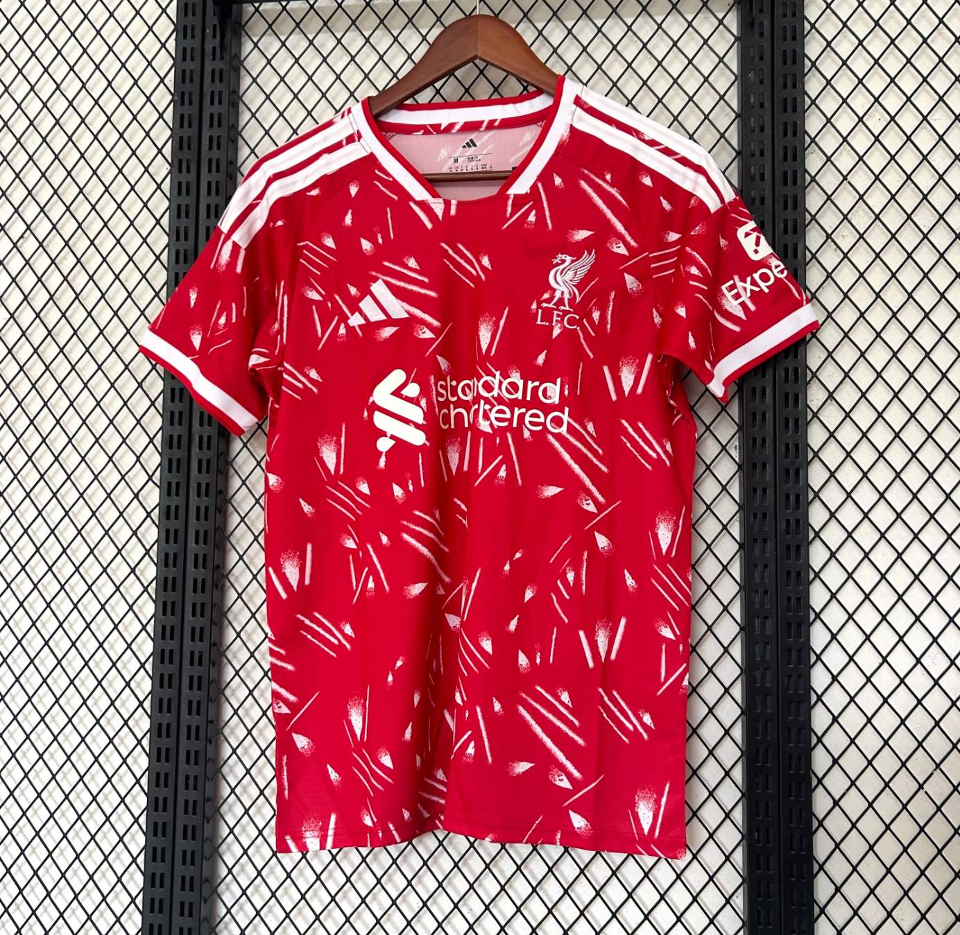 Liverpool 2026/2027 home jersey