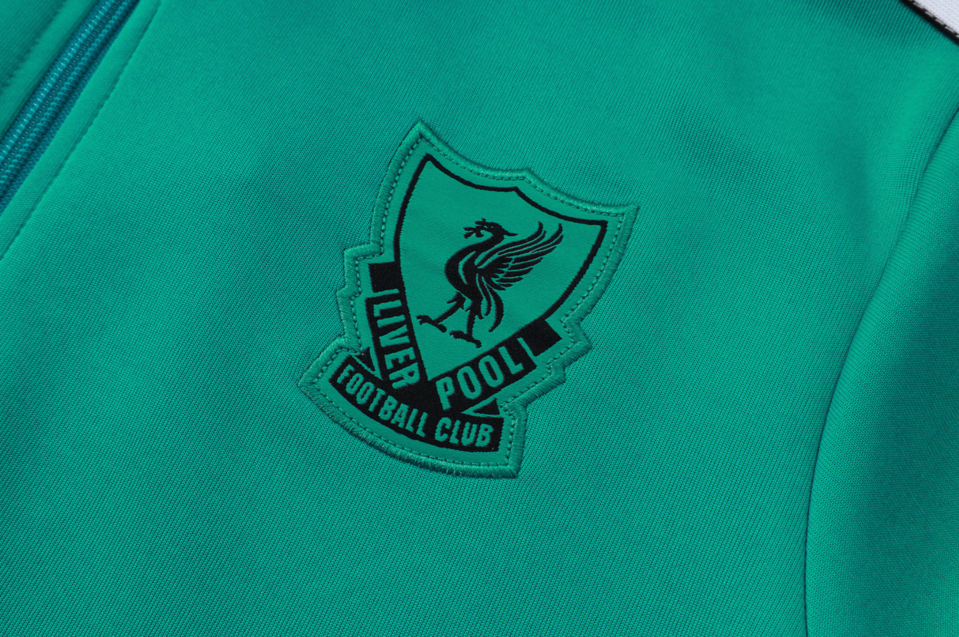 Liverpool FC 2027 Green Tracksuit Terrace Icons