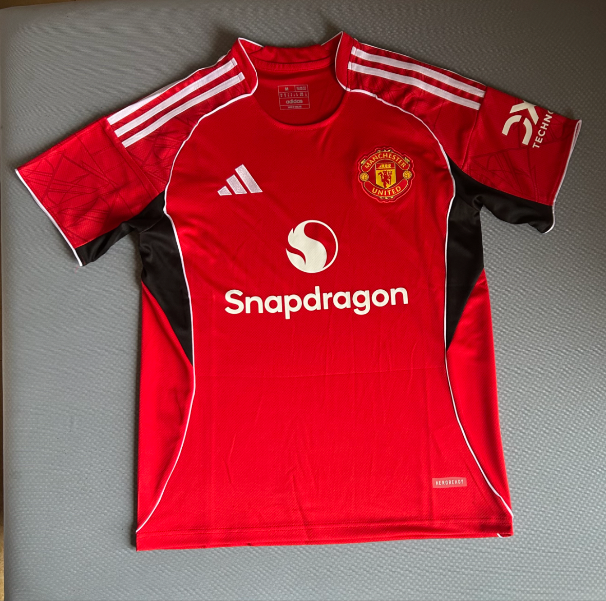 Manchester United 2025/2026 Home jersey